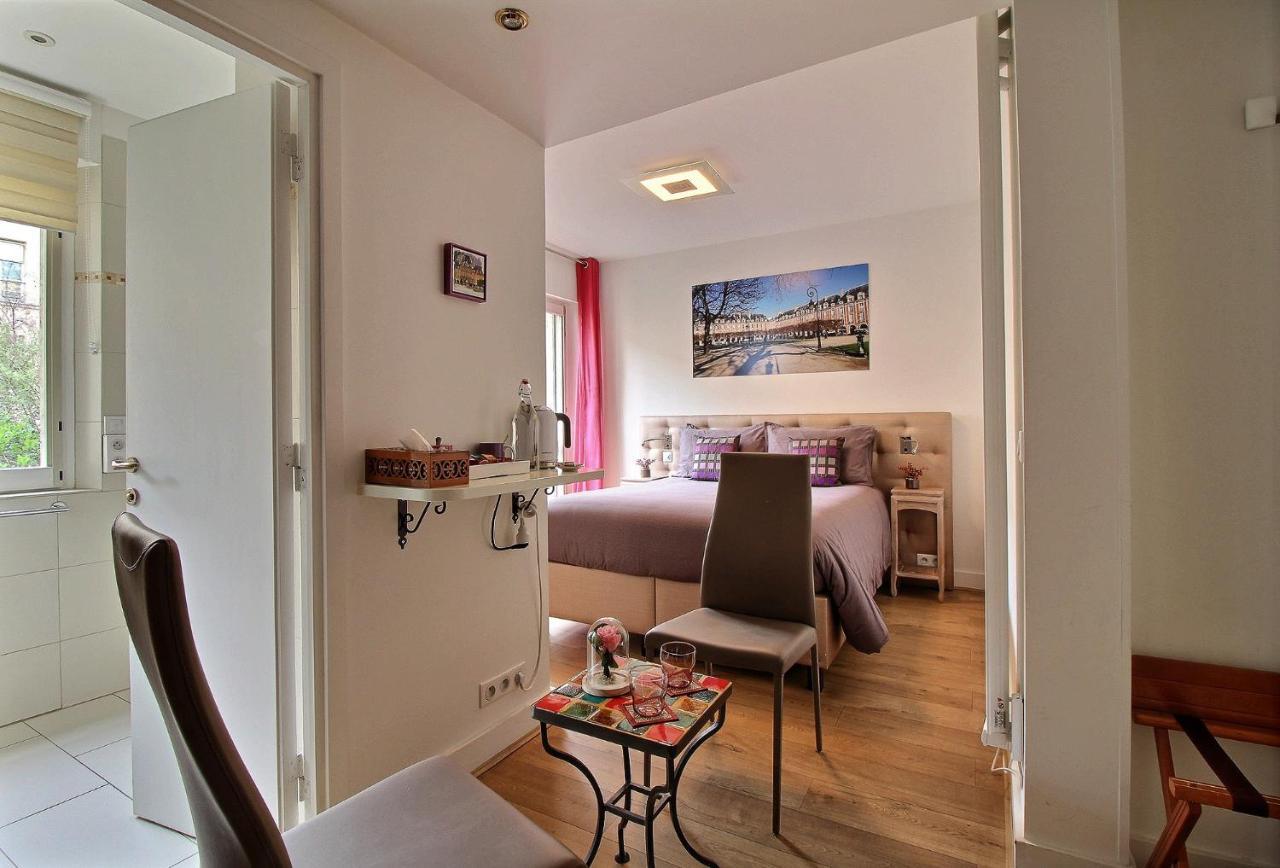 Assia & Nathalie - Luxury B&B Marais Paris Exterior foto